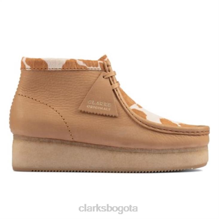 Clarks 0DX8L4157 cuña wallabee clarks estampado vaca tostado unisexo estampado de vaca color canela