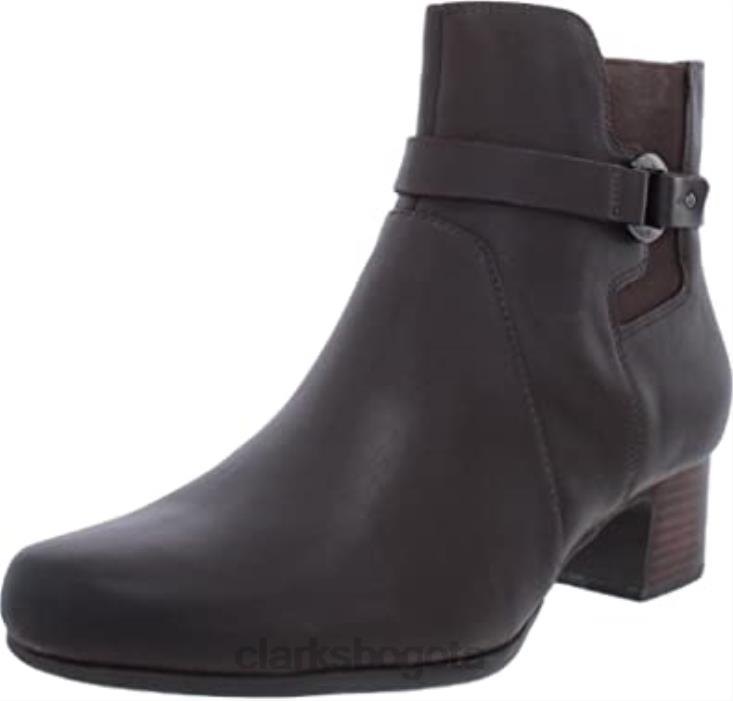 Clarks 0DX8L2643 Botín medio clarks mujer un damson de piel marrón mujer cuero marrón