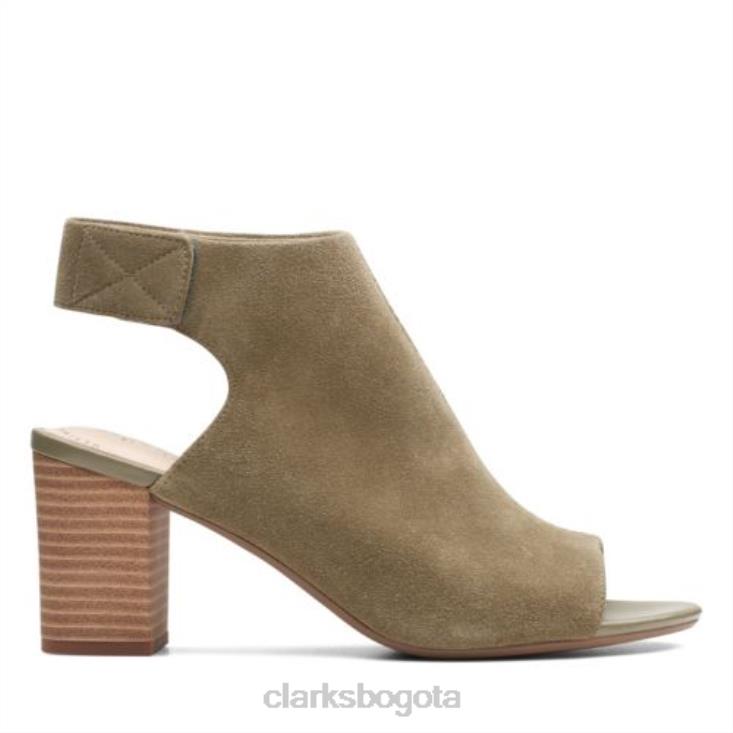Clarks 0DX8L3881 clarks oliva deva campana mujer aceituna