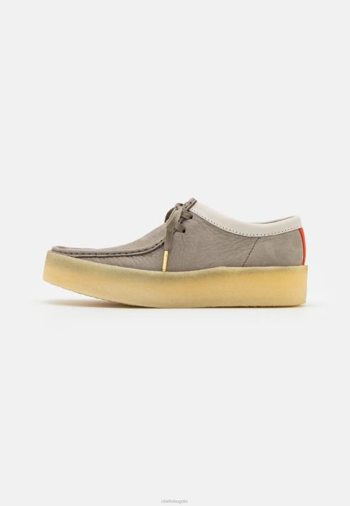 Clarks 0DX8L7158 wallabee cup casual con cordones gris clarks unisexo gris