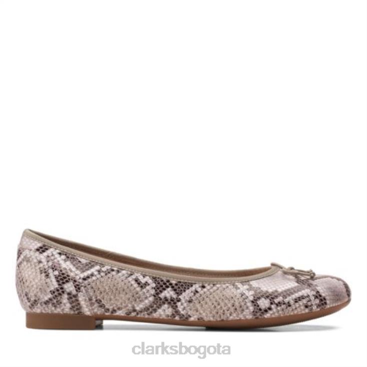 Clarks 0DX8L3939 serpiente natural flor de alta costura clarks mujer serpiente natural